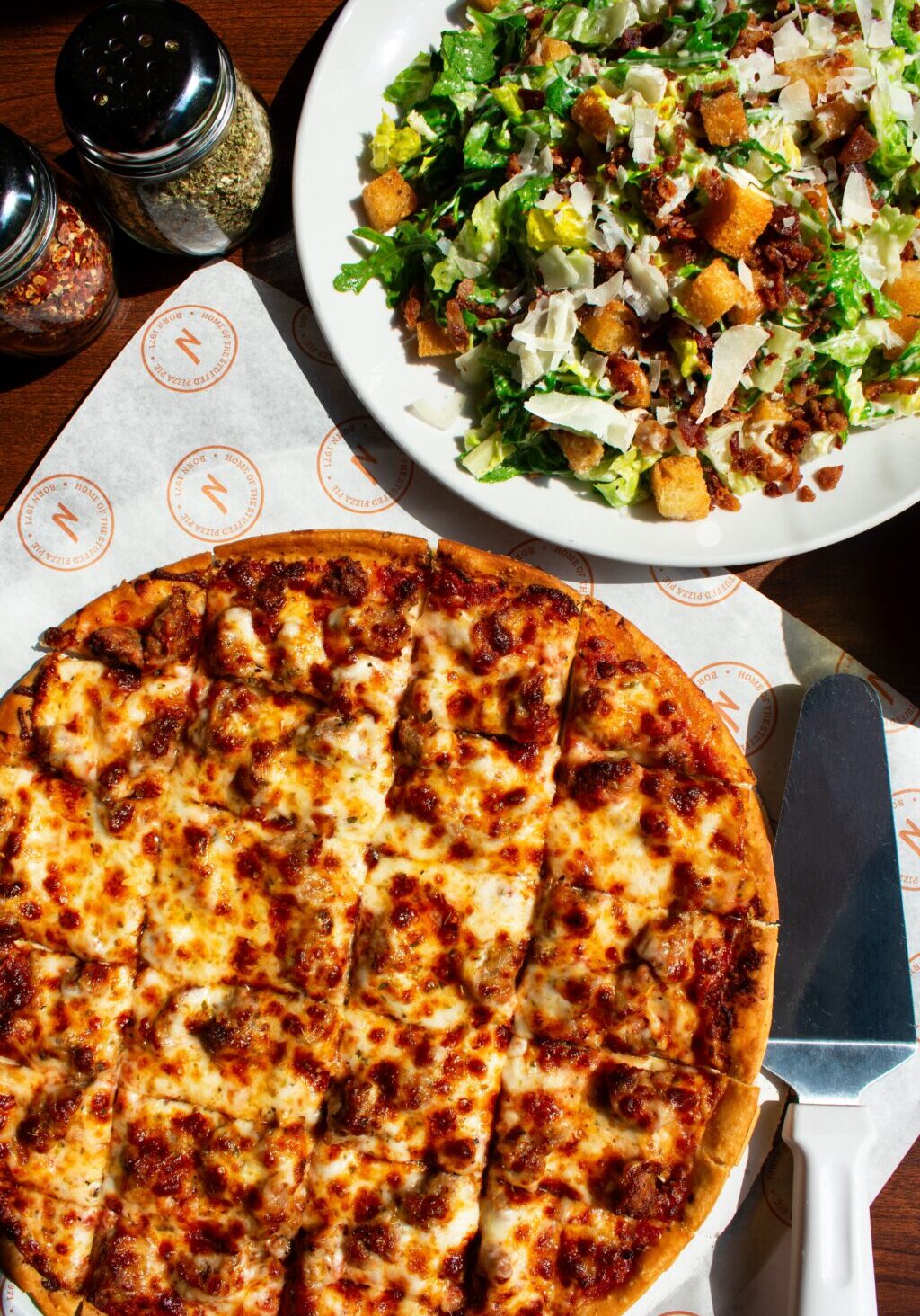 Spread_Pizza & Salad_01 (1) Spread_Pizza & Salad_01 (1)